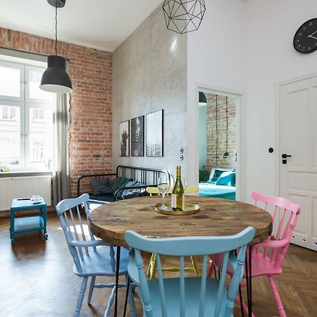 Discover Krakow Apartments - 3 Rakowicka St - Amazing Loft Near Main Station - Netflix Dış mekan fotoğraf