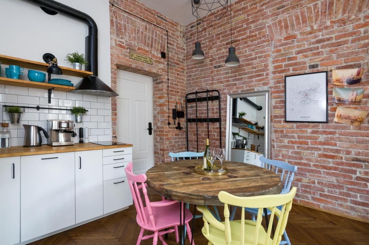 Discover Krakow Apartments - 3 Rakowicka St - Amazing Loft Near Main Station - Netflix Dış mekan fotoğraf